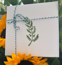 Load image into Gallery viewer, Paper Lane Boutique Pack of 5 Handprinted Cards