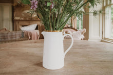 Load image into Gallery viewer, Halliesphere Luxury Ceramic Flower Holder
