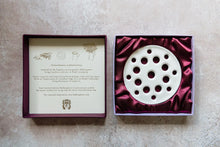 Load image into Gallery viewer, Halliesphere Luxury Ceramic Flower Holder
