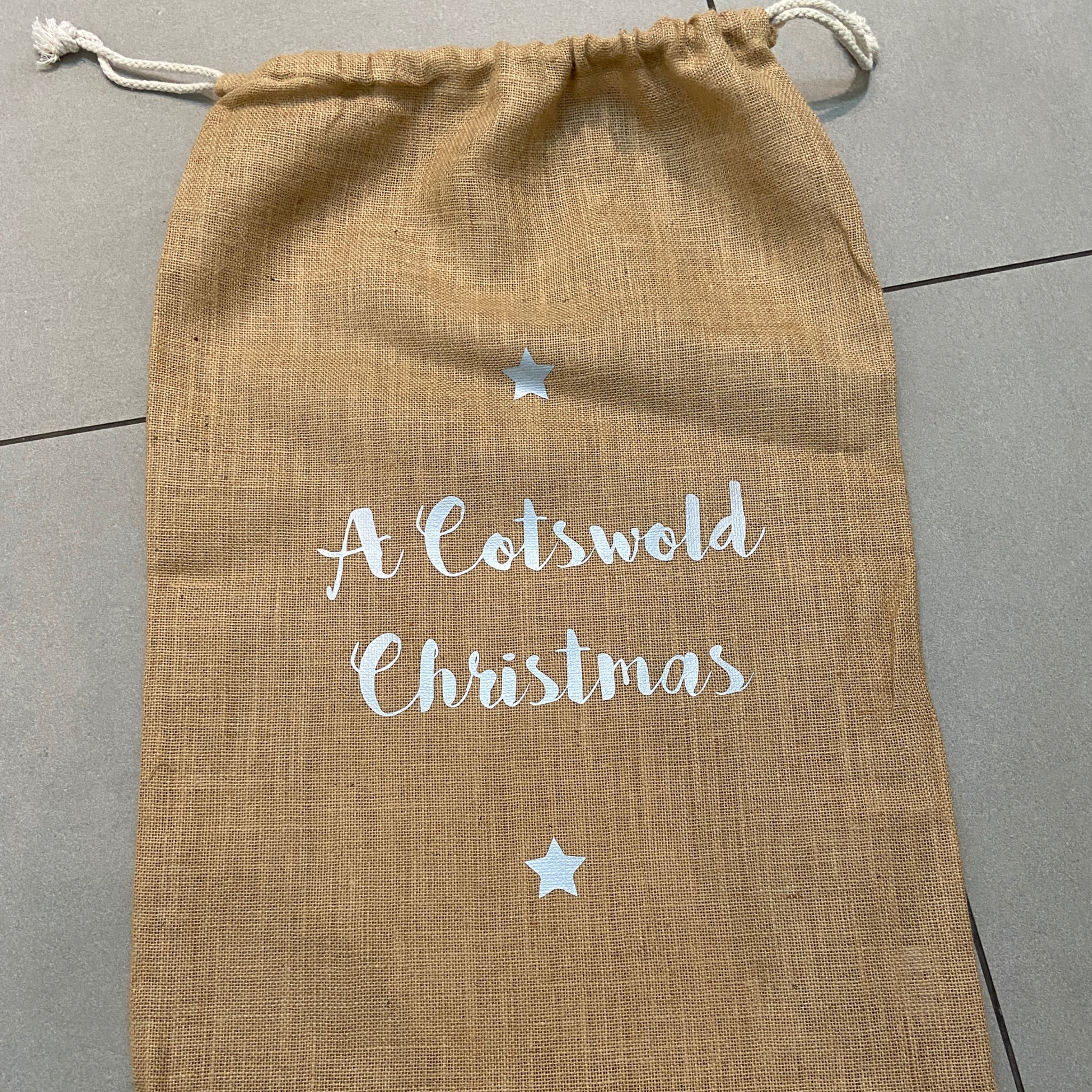 'A Cotswold Christmas' Sacks